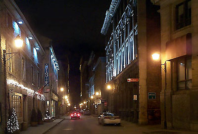 Rue Saint-Paul près de la rue Saint-Pierre